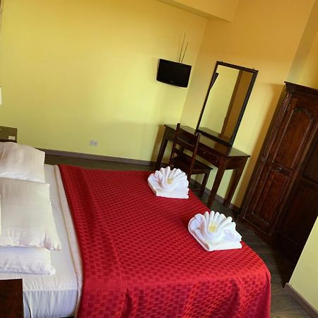 Amico Hotel Rzym Zewnętrze zdjęcie